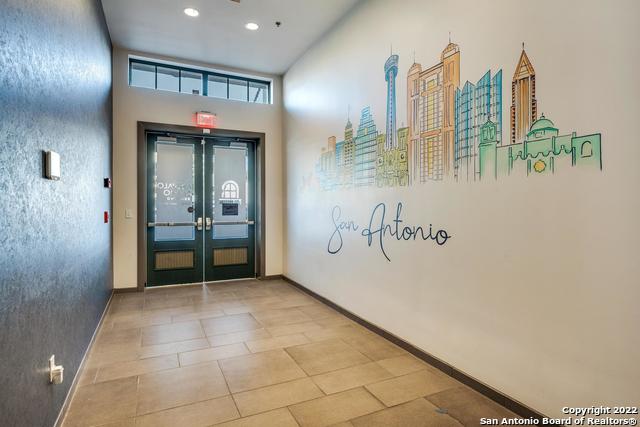 Image 33 of 34 For 219 Alamo St N 401