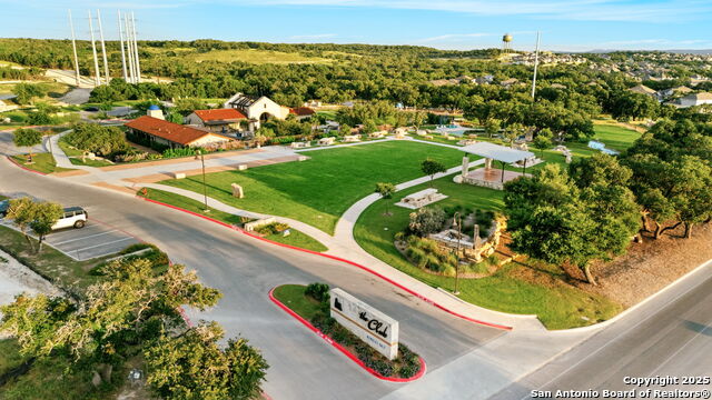 Image 27 of 33 For 143 Maravillas