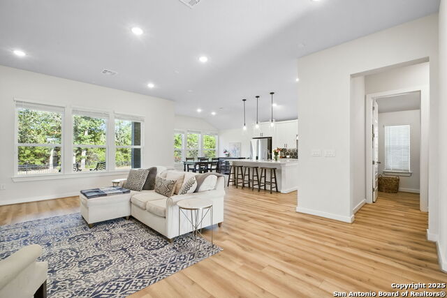 Image 9 of 33 For 143 Maravillas