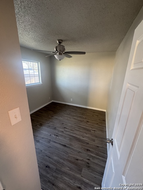 Image 13 of 33 For 5322 Stoneshire