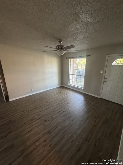 Image 15 of 33 For 5322 Stoneshire