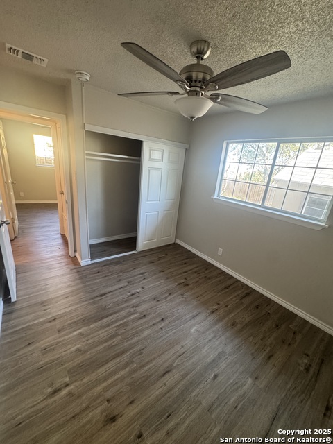 Image 16 of 33 For 5322 Stoneshire