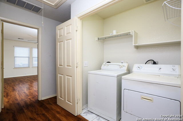 Image 15 of 16 For 2545 Grayson