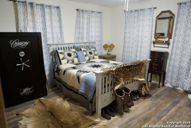 Image 10 of 51 For 2215 County Road 389