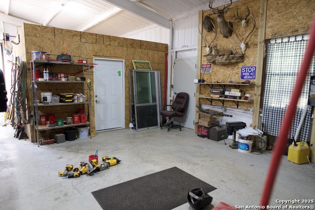 Image 30 of 51 For 2215 County Road 389