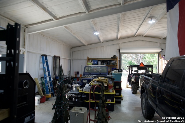 Image 31 of 51 For 2215 County Road 389