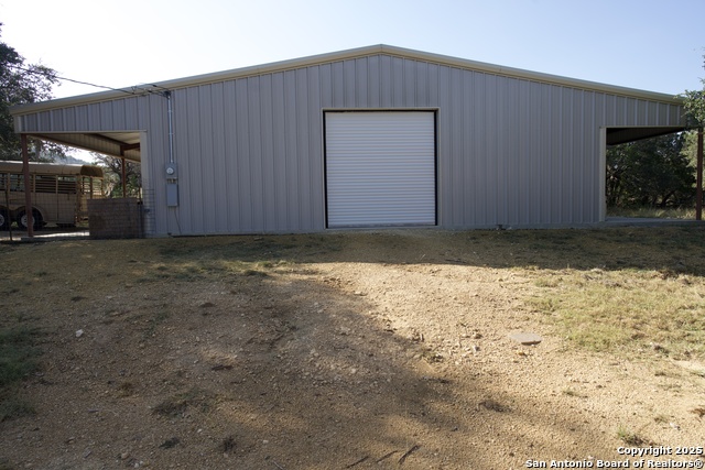 Image 37 of 51 For 2215 County Road 389