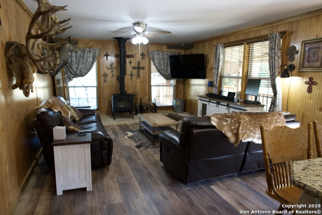 Image 4 of 51 For 2215 County Road 389