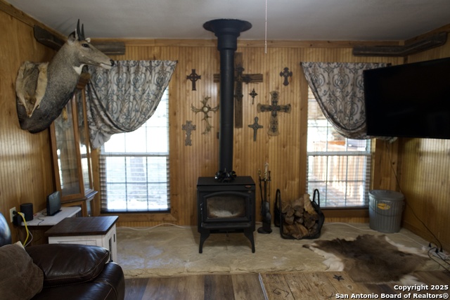 Image 9 of 51 For 2215 County Road 389