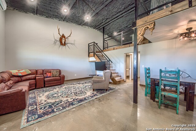 Image 44 of 71 For 240 Glory Lane