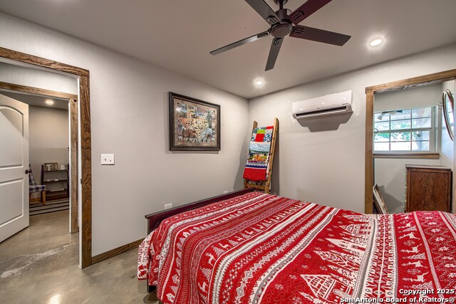 Image 50 of 71 For 240 Glory Lane