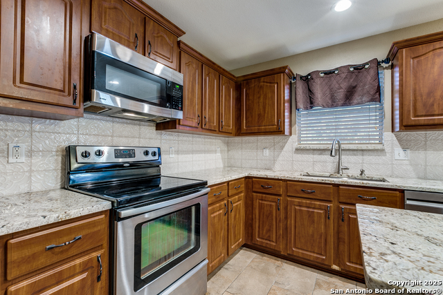 Image 12 of 25 For 9611 Wasp Crk