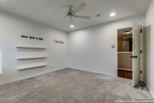 Image 21 of 25 For 9611 Wasp Crk