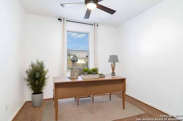 Image 21 of 25 For 17819 Camino Grande