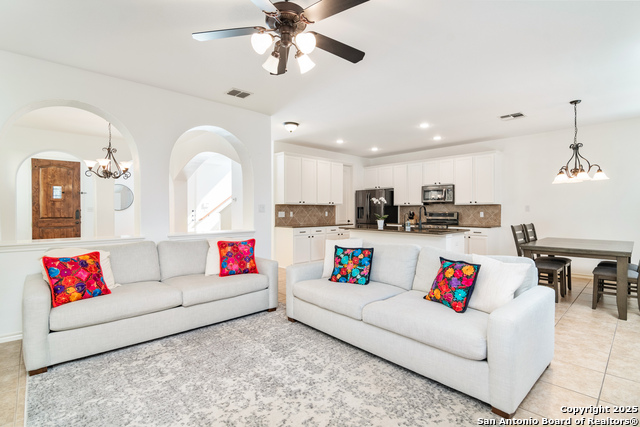 Image 8 of 25 For 17819 Camino Grande