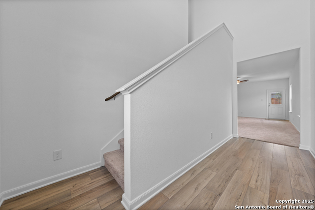 Image 4 of 35 For 15110 Telfaire Meadow