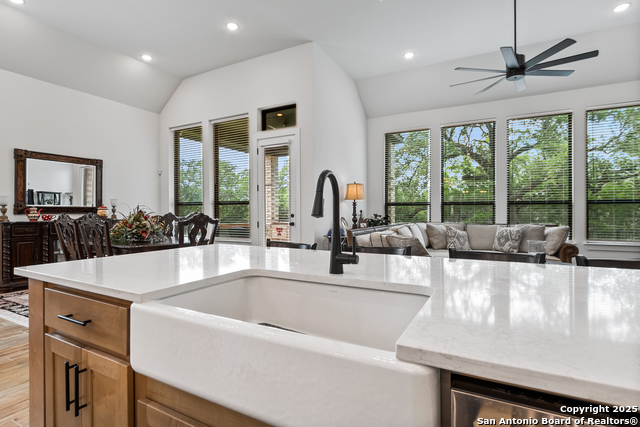 Image 20 of 47 For 1390 Lyme Park