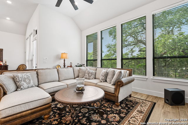 Image 23 of 47 For 1390 Lyme Park