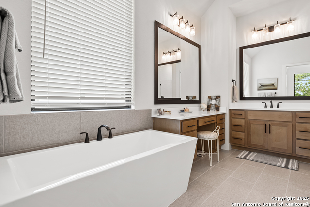 Image 28 of 47 For 1390 Lyme Park