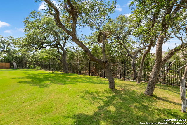 Image 3 of 47 For 1390 Lyme Park