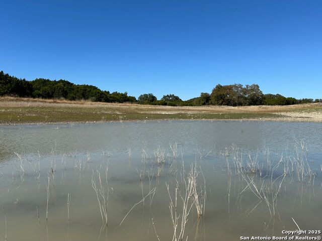 Details for 149 Tablerock Ridge, Camp Verde, TX 78010