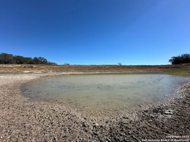 Listing photo id 19 for 149 Tablerock Ridge