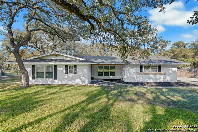 Details for 139 Canyon Oaks, Hollywood Park, TX 78232