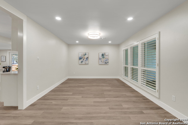 Image 19 of 56 For 139 Canyon Oaks