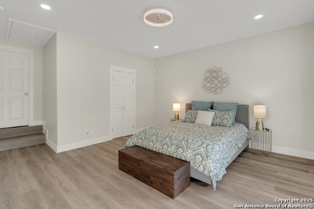 Image 24 of 56 For 139 Canyon Oaks