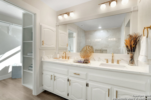 Image 29 of 56 For 139 Canyon Oaks