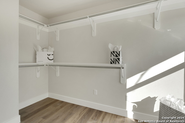 Image 30 of 56 For 139 Canyon Oaks