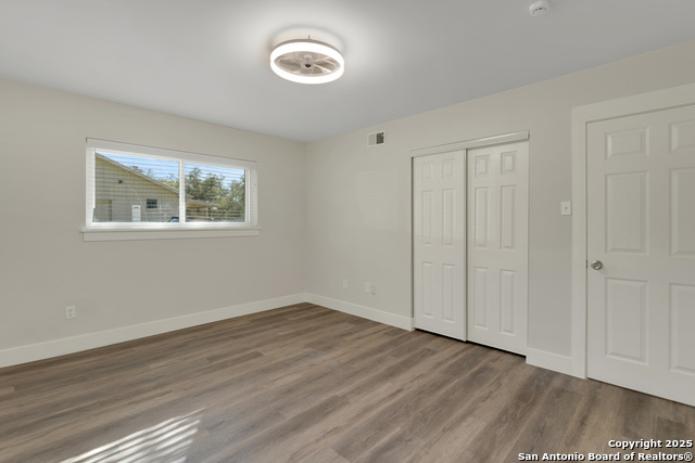 Image 32 of 56 For 139 Canyon Oaks