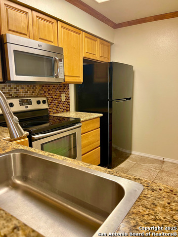 Image 8 of 17 For 11839 Parliament St  1622