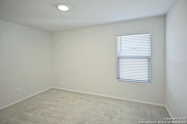 Image 30 of 45 For 884 Armadillo