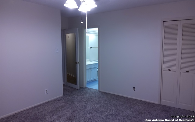 Image 11 of 21 For 10302 Grenadier