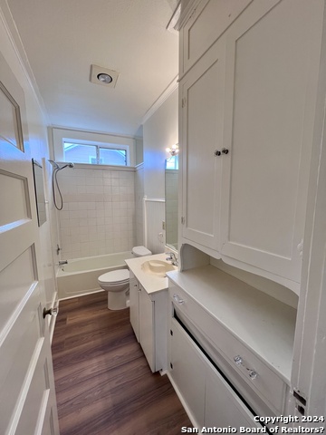 Image 11 of 11 For 610 Croft Trace Ln