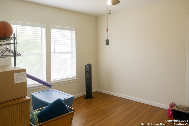 Image 15 of 21 For 1266 Elsmere Pl W