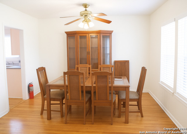 Image 4 of 21 For 1266 Elsmere Pl W