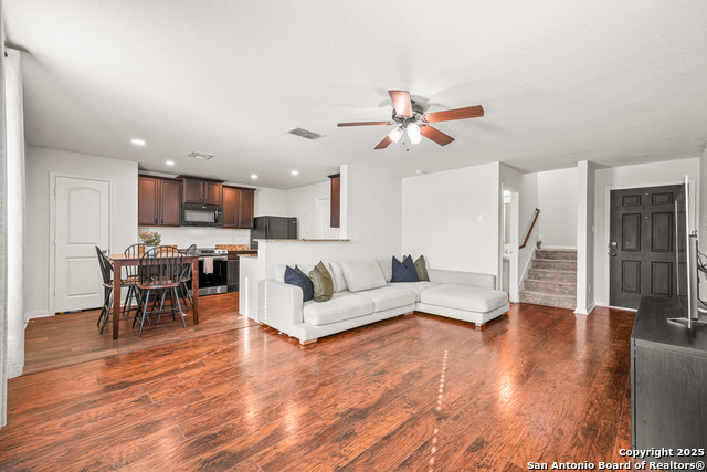 Image 11 of 25 For 11620 Claudette