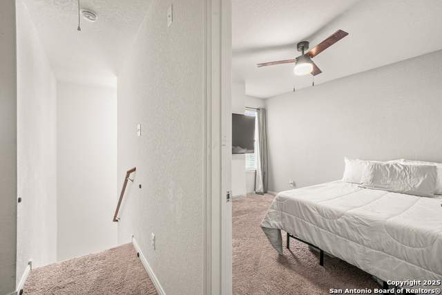 Image 22 of 25 For 11620 Claudette