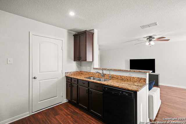 Image 6 of 25 For 11620 Claudette