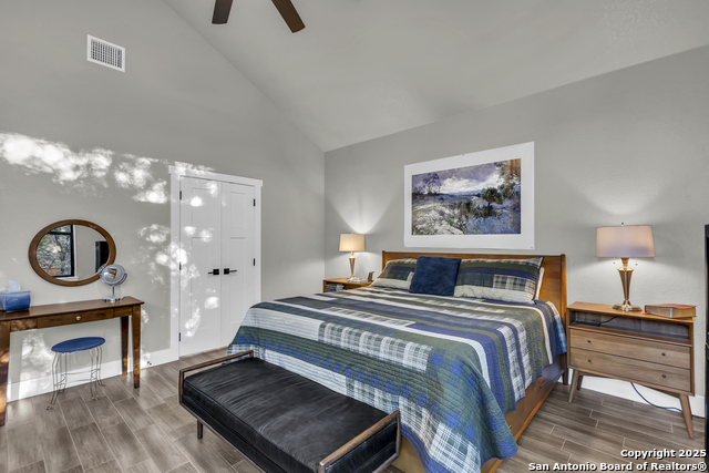 Image 16 of 39 For 110 C Chisholm