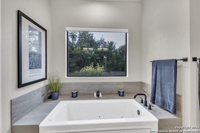 Image 19 of 39 For 110 C Chisholm