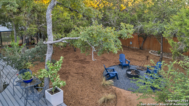 Image 33 of 39 For 110 C Chisholm