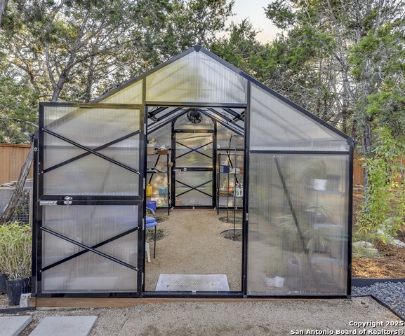 Image 35 of 39 For 110 C Chisholm