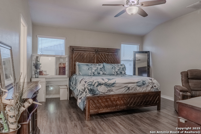 Image 21 of 30 For 13011 Maestro Spark