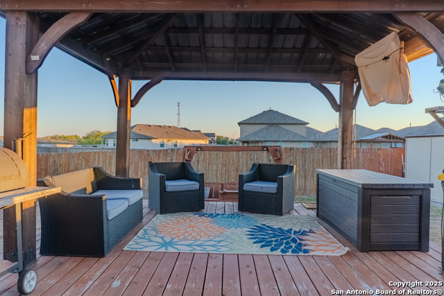 Image 25 of 30 For 13011 Maestro Spark