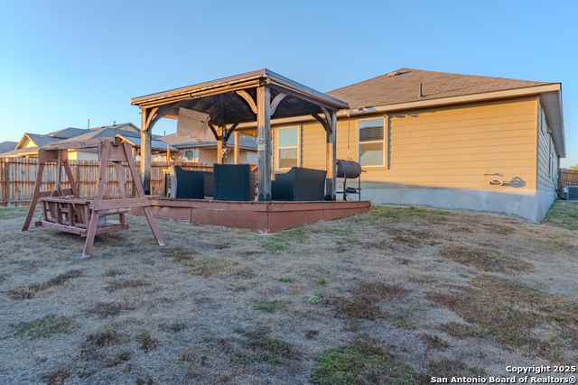 Image 26 of 30 For 13011 Maestro Spark