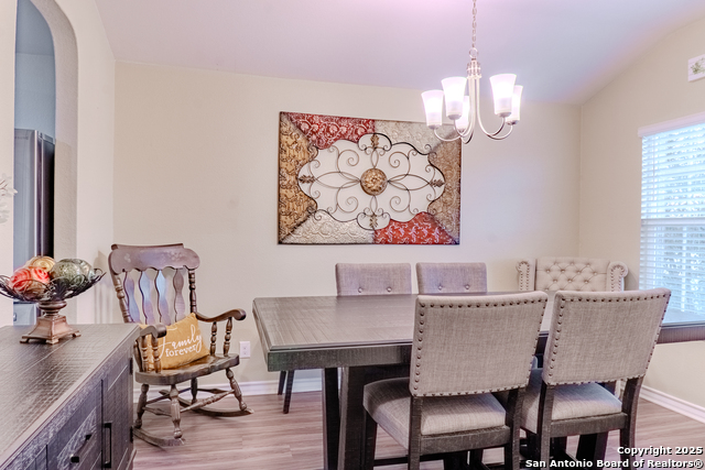 Image 5 of 30 For 13011 Maestro Spark