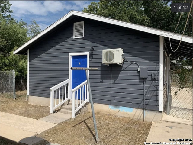Details for 1027 King C, San Antonio, TX 78211